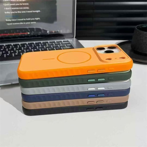 เคสโทรศัพท์ป้องกันเลนส์แม่เหล็กกันกระแทกสีด้านสำหรับ <span class=keywords><strong>OnePlus</strong></span> Nord CE4 Lite/4/ACE5 Pro/13S/13T/13R/12R/CE3 Lite - Product Image 6