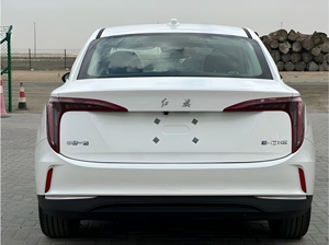 Sedán Eléctrico Hong Qi E-Q M5 2024 - Product Image 5