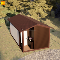 Maison préfabriquée moderne de luxe en conteneur, petite maison avec toit pointu pour hôtel-resort, villa