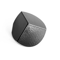 Prix de gros personnalisé en usine BK7 pyramide de verre de quartz prisme optique cube d'angle