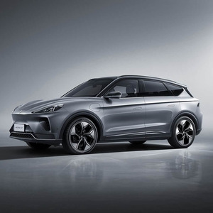Arcfox Alpha T Forest Polar Fox, nouveau SUV électrique chinois 4x4 avant-gardiste, avec <span class=keywords><strong>charge</strong></span> rapide en 0,5h, en promotion. - Product Image 5