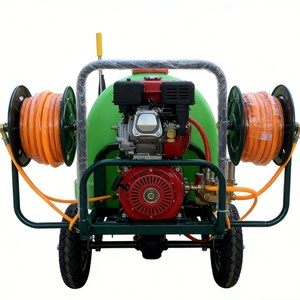 Pulvérisateur à pression de 300 L pour la lutte antiparasitaire dans les fermes et les jardins - Product Image 4