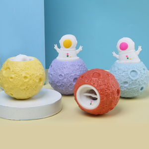 Thiết kế mới OEM <span class=keywords><strong>Pop</strong></span> Up Moon cup bóp căng thẳng cứu trợ đồ chơi bóng ẩn lên Phi Hành Gia Squishy Đồ chơi mới lạ cho trẻ em - Product Image 5