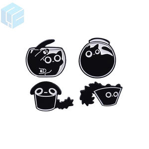 Kartun untuk botol kucing hitam anak kucing gaya Punk kerah logam lencana gelap hewan Enamel Pin untuk pakaian ransel perhiasan - Product Image 1