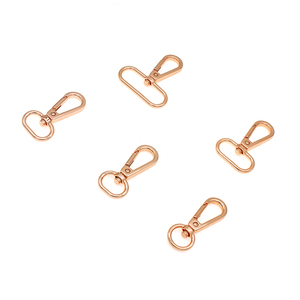 Hot Sales Zinc Alloy <span class=keywords><strong>Snap</strong></span> Ganchos Swivel Eye Trigger Clips Metal Buckles Couro Bagagem Bag Keychain Dog Collar Lobster Clasps - Product Image 1