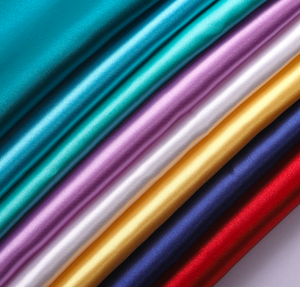 Tela de Satén con Lentejuelas Azules, Blanca y Negra, Estampada, Ecológica, Hecha a Mano, <span class=keywords><strong>por</strong></span> <span class=keywords><strong>Metro</strong></span>, para Vestidos, Faldas y Cajas de Regalo de Boda - Product Image 2