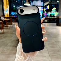 Casing ponsel magnetis dengan polkadot, casing penutup ponsel mewah ultra-tipis bahan logam magnetis untuk iPhone 17 dan 16 Pro Max