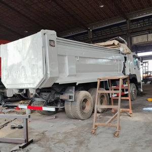 Camión Volquete Pesado HOWO 6x4 de Buena Calidad, Personalizable, Euro 2/3/4/5, 340/371/440HP, de Segunda Mano en Venta - Product Image 4