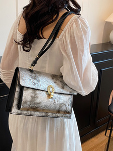 Bolsos cruzados de diseño de moda, bolsos de hombro de cuero PU de alta calidad, bolsos de mano casuales de lujo para mujer - Product Image 4