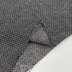 Chine Usine Italien Doux Texture Tissé Léger Slub Dobby Petit Point Gaufré Carré Coton Lin Mélange Tissus pour Hommes Chemise - Product Image 4