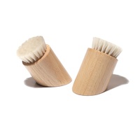Brosse faciale sèche de qualité supérieure en gros avec poils en laine naturelle, manche en bois de hêtre, exfoliation douce pour les peaux sensibles
