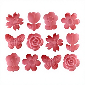 Moule à gâteau en silicone de qualité alimentaire, 12 cavités, design mignon en forme de fleurs et d'insectes, écologique, antiadhésif, résistant aux hautes températures, pour four - Product Image 3