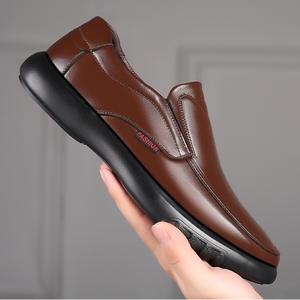 Chaussures décontractées basses pour hommes à semelle souple 2026, antidérapantes, à semelle épaisse, style britannique, en cuir ajouré - Product Image 2