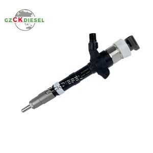 Inyector de Combustible 095000-7580/095000-5060 <span class=keywords><strong>23670</strong></span>-<span class=keywords><strong>0G010</strong></span> 095000-5420 <span class=keywords><strong>23670</strong></span>-09030 095000-5250 <span class=keywords><strong>23670</strong></span>-30070 EXCAVADORA - Product Image 1