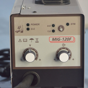 เครื่องเชื่อม KENDE 220V แบบพกพา ไม่ใช้แก๊ส รุ่น Mini <span class=keywords><strong>Mig</strong></span> Mag 4.5kva สภาพใหม่ สำหรับเชื่อมสแตนเลส - Product Image 4