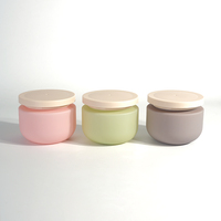 Bouteille vide HENRON T436 en PET/ABS vert avec pompe et bouchon à vis pour nettoyant visage et lotion corporelle, personnalisable avec logo et options de couleur