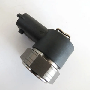 F00VC30318 โซลินอยด์หัวฉีดน้ำมันเชื้อเพลิงคอมมอนเรลคุณภาพสูง F00VC30318 ใช้สำหรับเครื่องยนต์โบช - Product Image 5