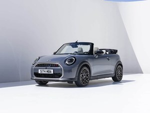 <span class=keywords><strong>MINI</strong></span> Convertible 2025 de 2 Puertas y 4 Asientos, Modelo COOPER S <span class=keywords><strong>CABRIO</strong></span> Artist, con Motor 2.0T de 204 CV y 4 Cilindros, Ideal para Desplazamientos Diarios - Product Image 1