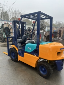 Б/у вилочный погрузчик Komatsu FD25, 2 тонны, 90% новый, с оригинальным японским двигателем и подшипниками, гарантия 1 год, сделано в Японии - Product Image 6