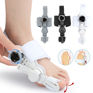 <span class=keywords><strong>Orthèse</strong></span> pour <span class=keywords><strong>Hallux</strong></span> <span class=keywords><strong>Valgus</strong></span>, Dispositif de Correction d'Arthrose, Séparateur d'Orteils Réglable avec Bouton, Matériau ABS, Taille Unique pour Doigts Superposés - Product Image 1