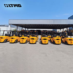 Montacargas Diésel de Alta Calidad de 3 Toneladas con Asiento Tipo Toyota para Almacén en Venta - Product Image 3