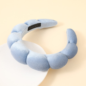 Bandeau en velours pour femme, design coréen, effet nuage, avec torsion, pour le lavage du visage et le volume crânien - Product Image 6