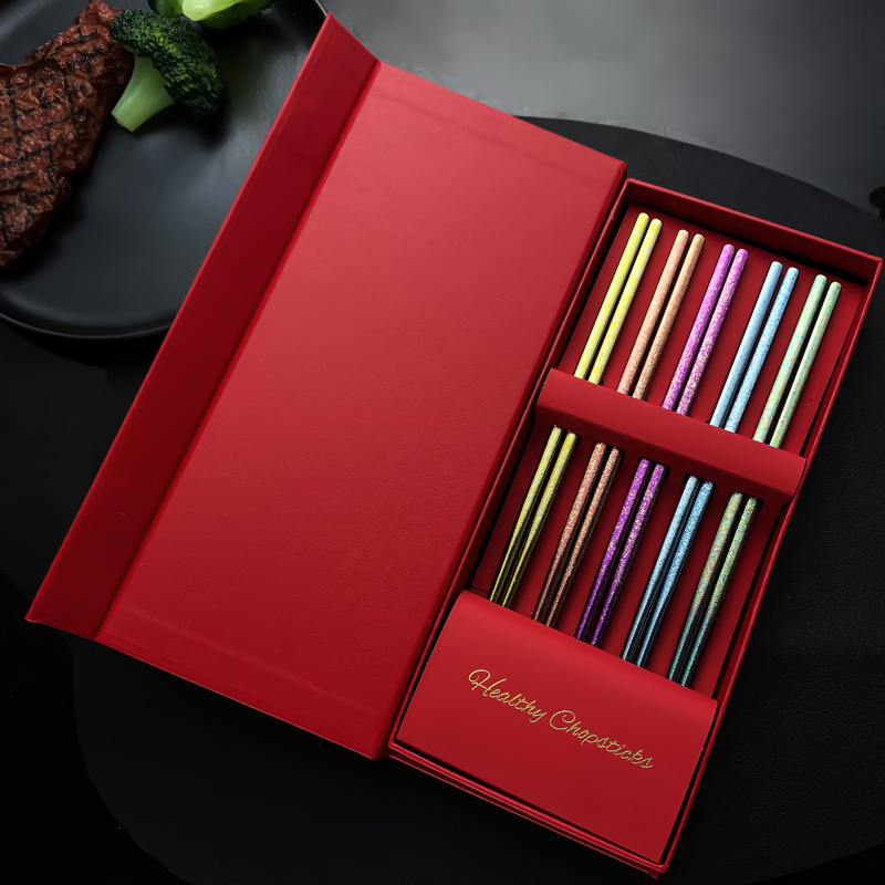 Ensemble de 5 pièces de couleurs assorties de 6,5 mm [Boîte cadeau rouge à clapet]