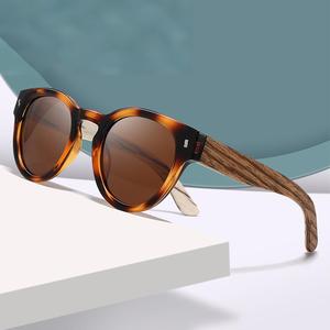 แว่นกันแดดโพลาไรซ์ทรงคลาสสิคขนาดใหญ่ ขาแว่นไม้ไผ่ธรรมชาติ สไตล์วินเทจ ป้องกันรังสียูวี 400 เหมาะสำหรับขับรถ ท่อง<span class=keywords><strong>เที่ยว</strong></span> และใช้ในชีวิตประจำวัน - Product Image 2