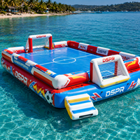 Plateforme flottante gonflable OEM pour terrain de football aquatique, château flottant pour complexes hôteliers, parcs aquatiques et entreprises de location d'événements en extérieur