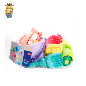 Ensemble de jouets de plage pour enfants, 9 pièces, kit de jeu de sable en caoutchouc souple avec seau, camion, pelle, râteau, arrosoir et moules d'animaux - Product Image 4