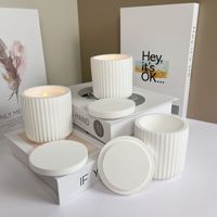 Dekorative Gips-Kerzen-Vase Sojawachs Skulpturale Formen Gerippte Textur Mit Deckel Duftkerze Geschenk Großhandel Maßanfertigung