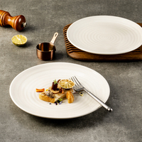Assiette creuse YAYU en porcelaine moderne, résistante au lave-vaisselle, avec glaçure brillante colorée, fabriquée à la main, cuites à haute température, pour la restauration professionnelle