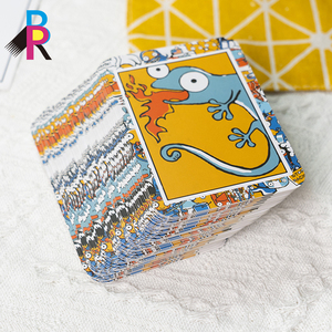 Cartas de Póker Personalizadas a Todo Color de Alta Calidad con Inserto en Caja Magnética Rígida con Tapa de Cartón - Product Image 5
