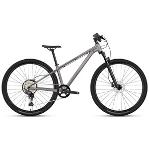Bicicleta de Montaña Dirt Jumper con Neumáticos 27.5*2.4 y Frenos de Disco Hidráulicos RETROSPEC de 13 Velocidades para Paseos Emocionantes - Product Image 1