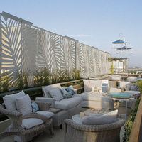 Panneaux de clôture en métal découpés au laser sur mesure, clôtures de jardin durables, design unique, balustrades décoratives pour balcon d'hôtel