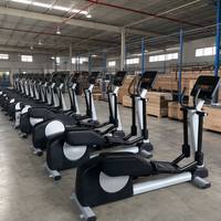 Máquina Elíptica Magnética Comercial de Alta Resistencia GM, Capacidad de 200 kg, Consola LED/LCD, Máquina de Cardio de Cuerpo Completo de Bajo Impacto