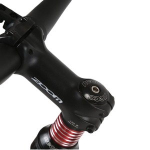 Tige de guidon Zoom Bike 31,8 mm noire avec entretoises rouges pour VTT - Product Image 1