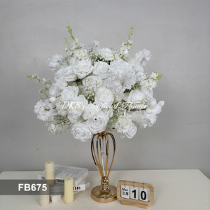 Boule de fleurs artificielles réalistes en soie, idéale pour les centres de table de mariage et les décorations de fête, vente chaude - Product Image 3