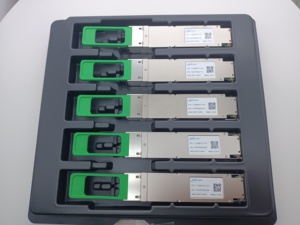Transceptor TOSFP-800G-2FR4 800G OSFP de Doble Puerto 2xFR4 FR8 PAM4 2km SMF 8x100G EML CWDM con Receptáculos LC - Product Image 4