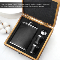 Flacon de hanche à liqueur de whisky noir personnalisé coffret en bois enveloppé de cuir PU flacon de hanche en acier inoxydable coffret cadeau flacon de hanche en cuir