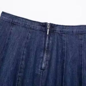 Nouvelle jupe courte en jean style européen et américain printemps 2025, mini-jupe rétro taille haute de couleur unie pour femme - Product Image 3