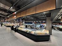 Vitrine réfrigérée commerciale modulable à rideau d'air ouvert pour bœuf frais, mouton, fromage et charcuterie pour supermarché