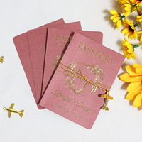 Invitations de mariage sur le thème du voyage, design passeport, élégantes, en papier, style carte d'embarquement de Noël avec enveloppe