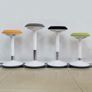 Tabouret à bascule ergonomique moderne pour bureau à domicile Tabouret en tissu blanc noir avec réglage de la hauteur Chaise de bureau assise debout et oscillante - Product Image 5