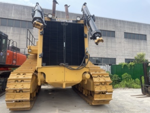 รถดันดินตีนตะขาบ Caterpillar D10N มือสองจากญี่ปุ่น พร้อมเครื่องยนต์ CAT3412 รถดันดินขนาดใหญ่ พร้อมริปเปอร์ สำหรับงานก่อสร้างและปรับระดับพื้นดิน - Product Image 6