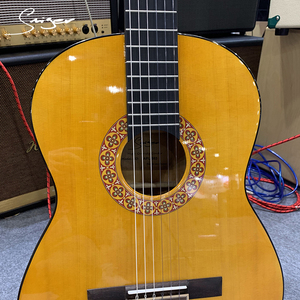 Guitarra Clásica Personalizada ALP-863 SMIGER a Precio Económico, Guitarra Flamenca de 39 Pulgadas con Acabado Brillante y Trastes Redondos - Product Image 2
