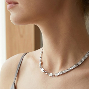 สร้อยคอเพทายชุบทอง 18K สำหรับผู้หญิง สร้อยคอแฟชั่น เครื่องประดับทองสำหรับผู้หญิง - Product Image 3