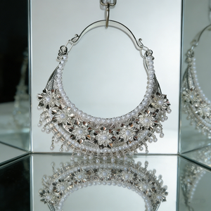 Collar Étnico Floral Brillante |   Collar llamativo estilo Miao chapado en plata con flecos de perlas - Product Image 3