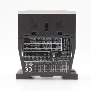 Contactor Eaton DILM9-01 AC 220V 50/60Hz con Certificación UL para Uso Industrial - Product Image 1