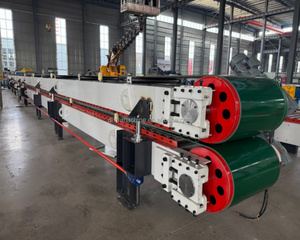 Polyurethane bên ngoài bức tường PU Tấm bánh <span class=keywords><strong>sandwich</strong></span> trang trí màu thép siding bánh <span class=keywords><strong>sandwich</strong></span> Bảng điều chỉnh dây chuyền sản xuất giá - Product Image 5